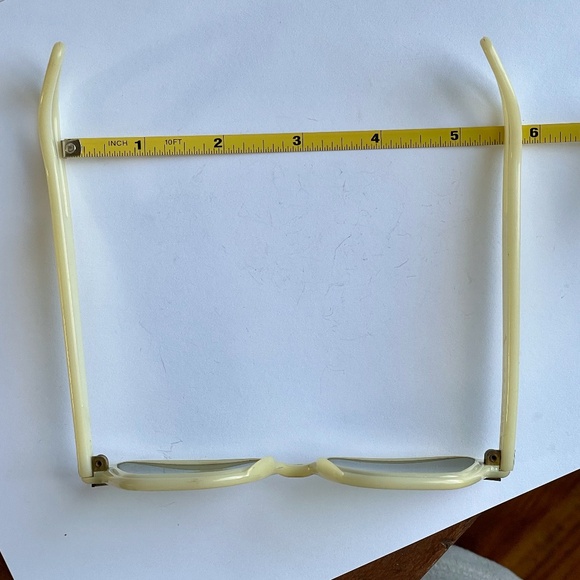 Vintage sunglasses - Picture 5 of 9